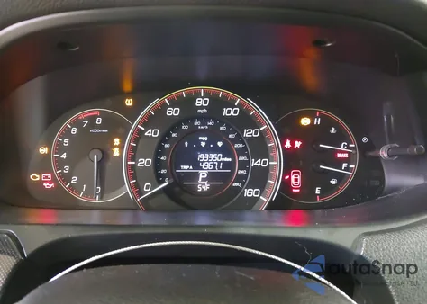 2015 Honda Accord Sport z USA, uszkodzony, nr VIN 1HGCR2F58FA064115